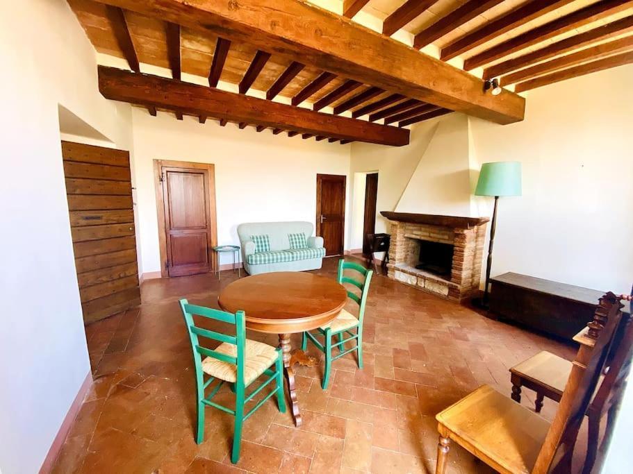 Casa Vacanze Luna Todi Ngoại thất bức ảnh